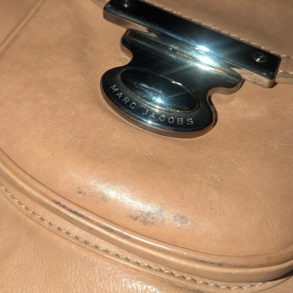 Marc Jacobs Vintage Y2K Stella Tan Leather Bag with Silver Clasp